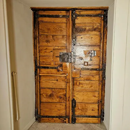 Porta Antica - Oldtown Apartment